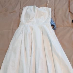 Strapless White dress
